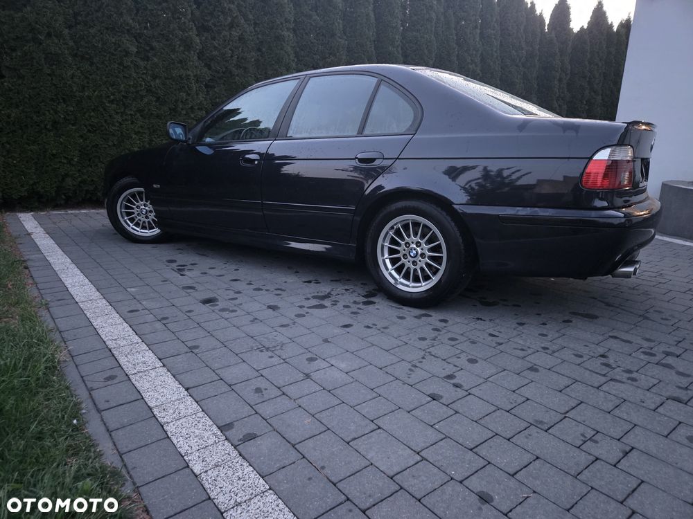 BMW Seria 5 - 10