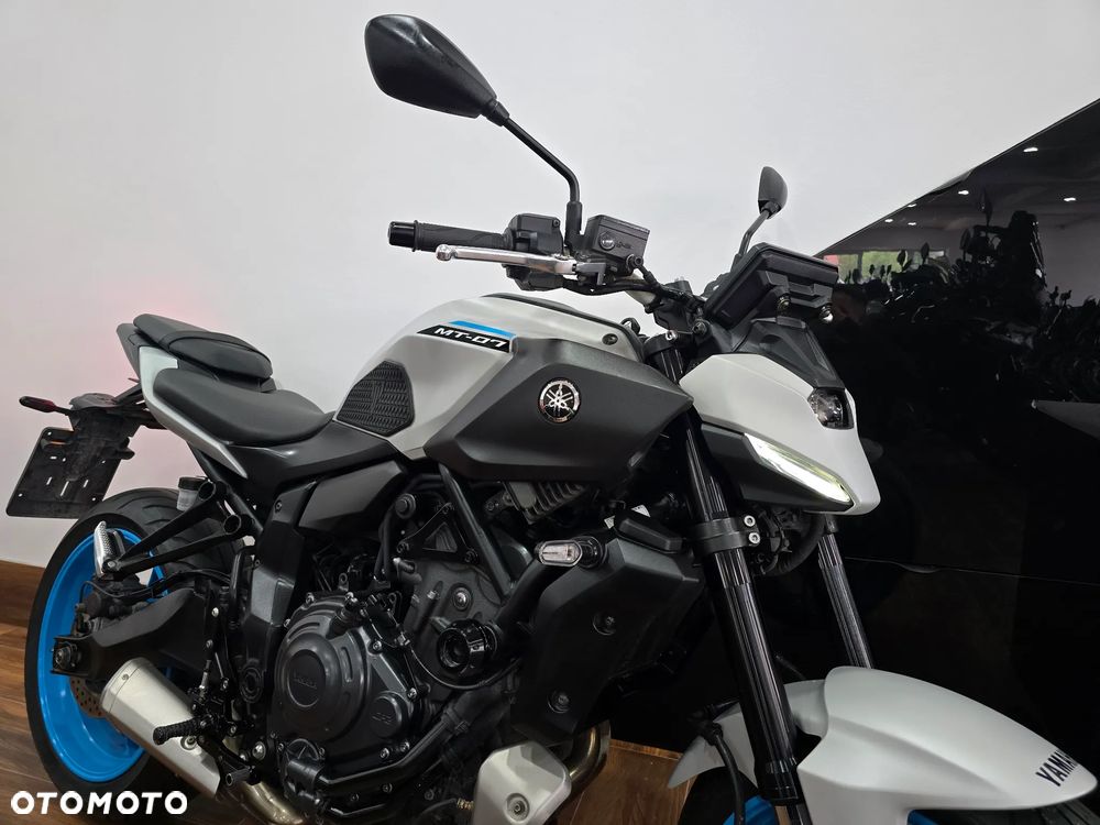 Yamaha MT - 1