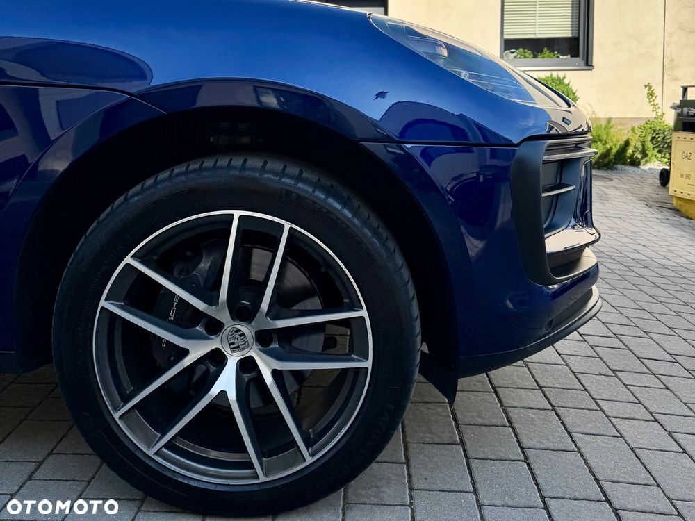 Porsche Macan Standard - 4