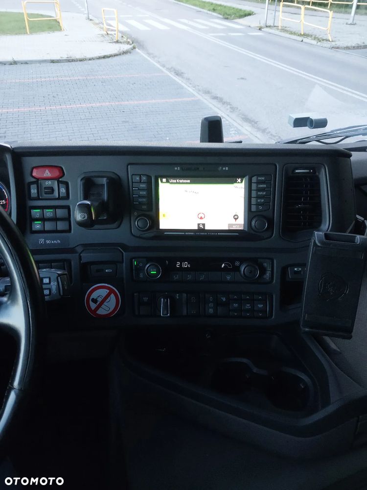 Scania G 360 - 10