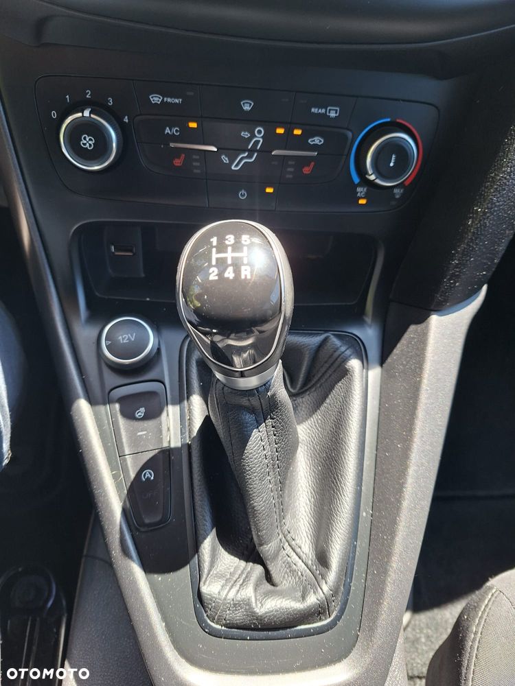 Ford Focus - 14