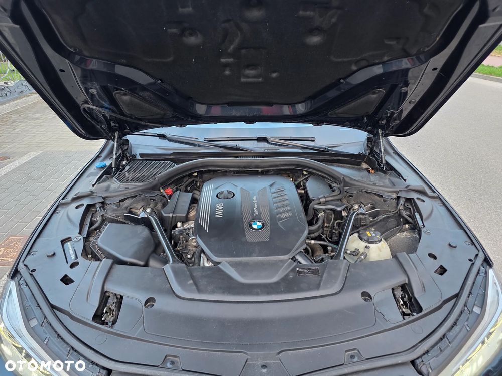 BMW Seria 7 740d xDrive - 12
