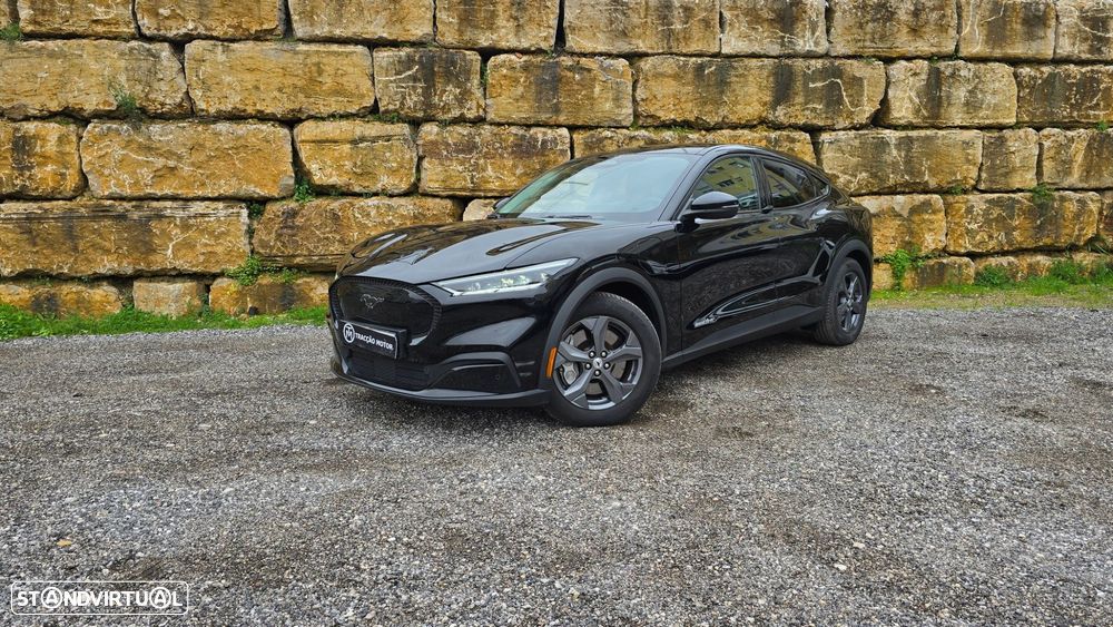 Ford Mustang Mach-E - 1