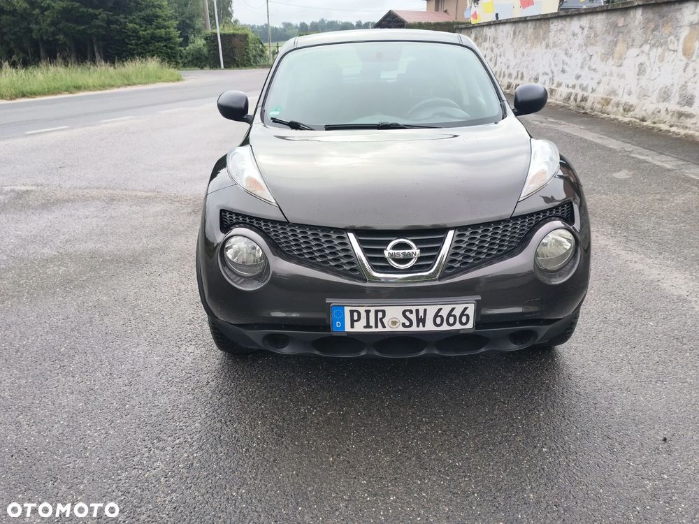 Nissan Juke 1.6 Visia - 11