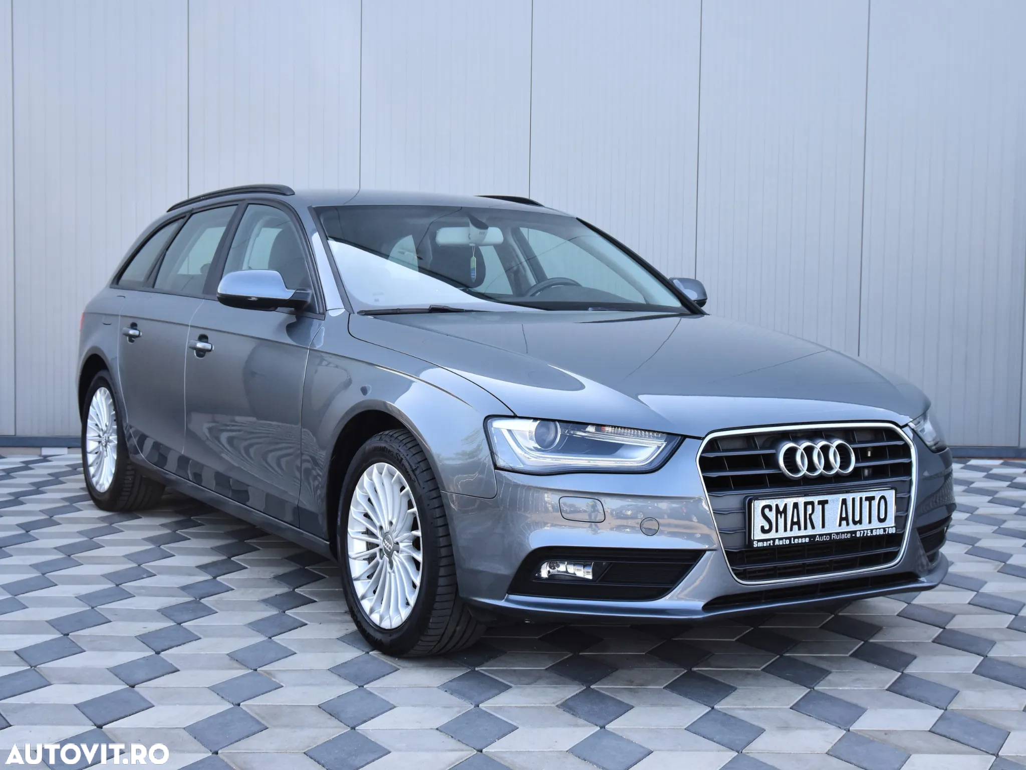 Audi A4 Avant 2.0 TDI DPF multitronic Attraction - 9