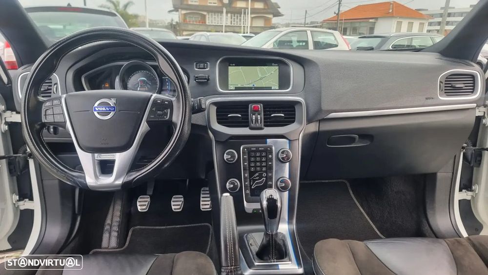 Volvo V40 - 8
