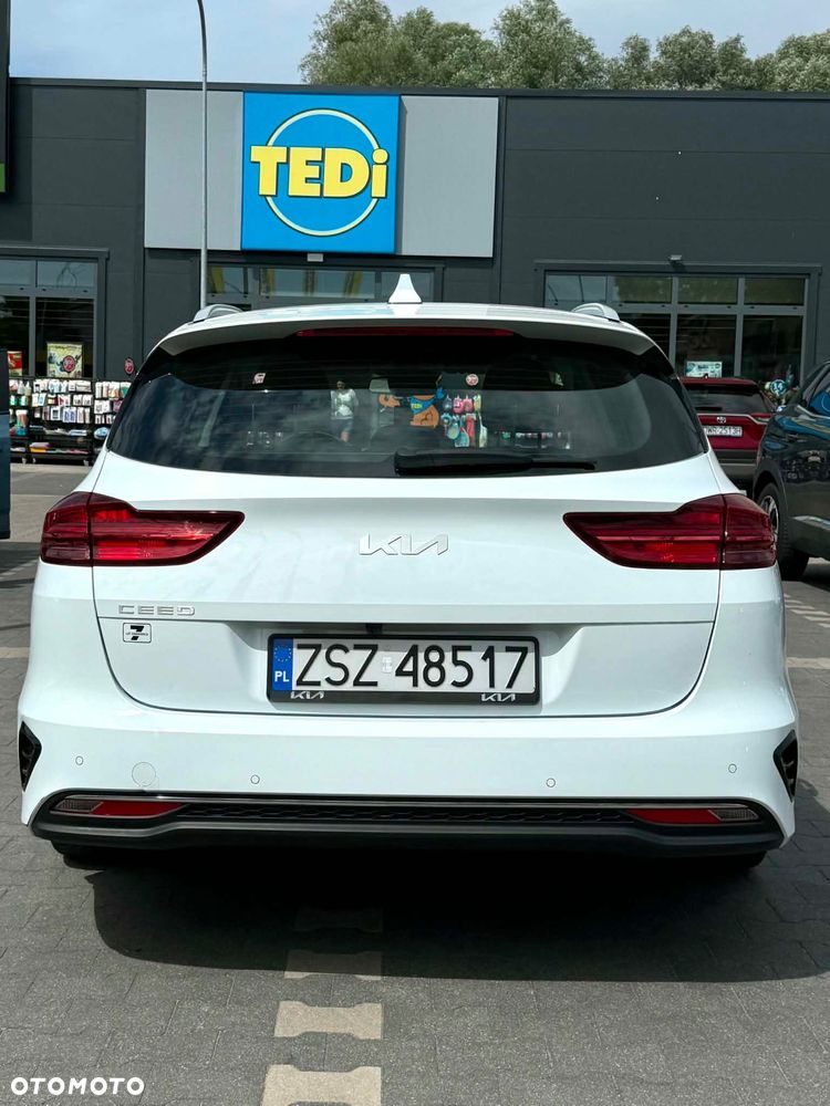 Kia Ceed - 5