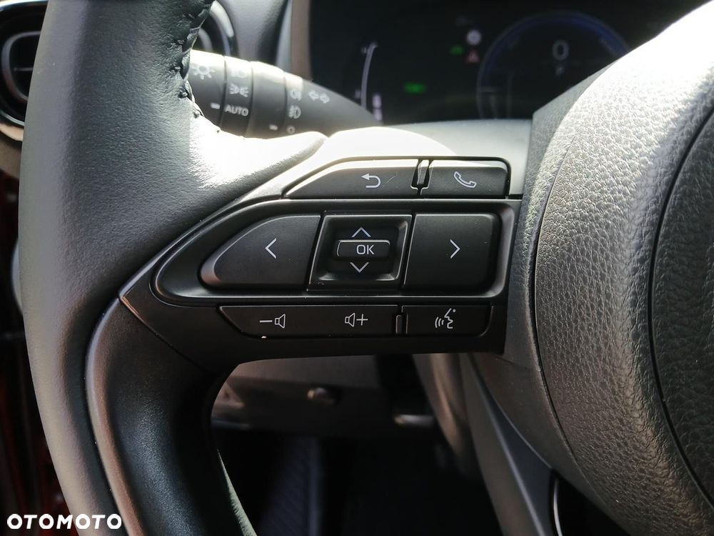Toyota Yaris Cross Hybrid 1.5 Style - 31
