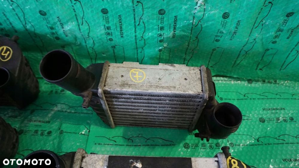 INTERCOOLER CHŁODNICA POWIETRZA AUDI A4 B7 2.0 TDI - 7