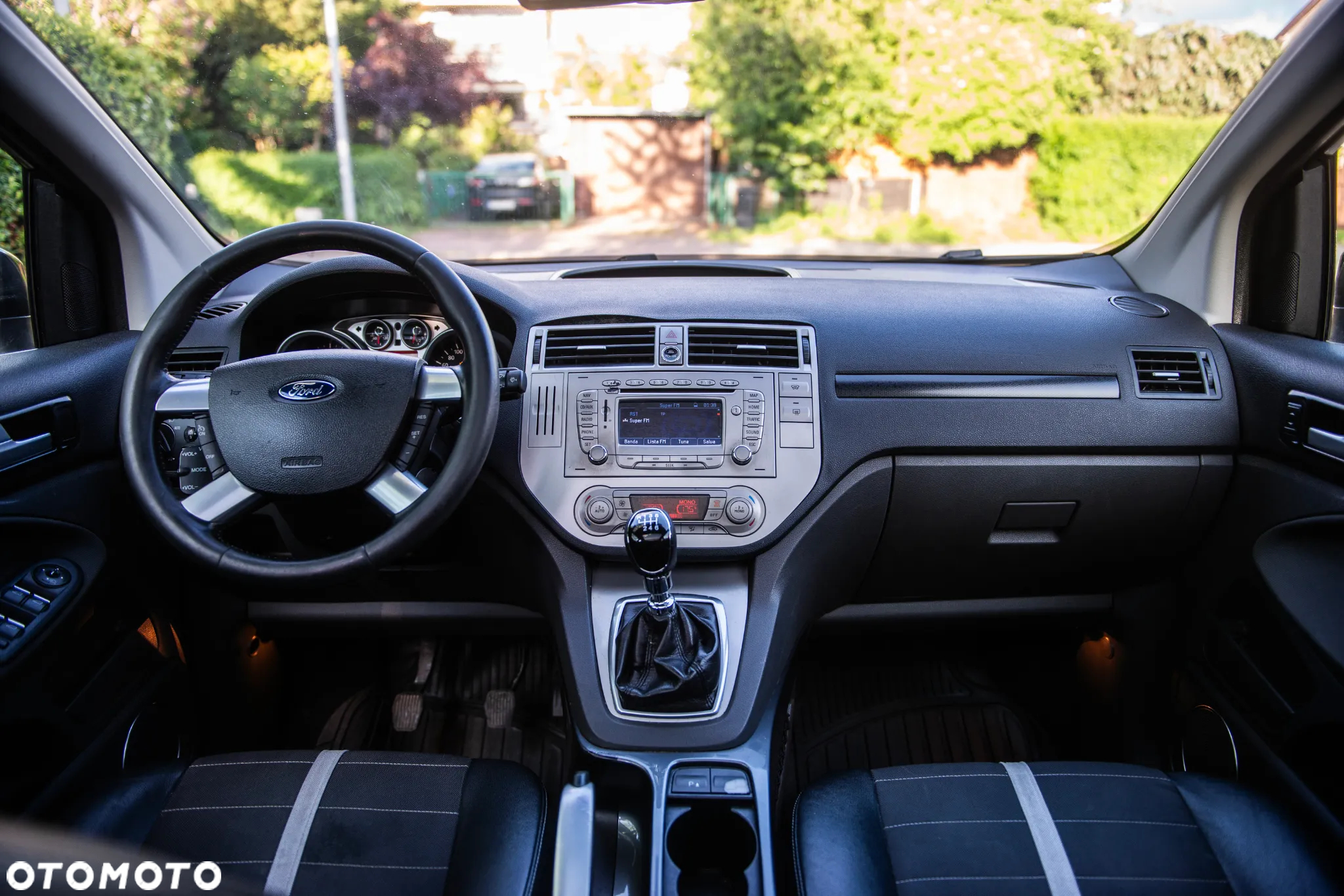 Ford Kuga 2.0 TDCi 4WD Titanium - 28