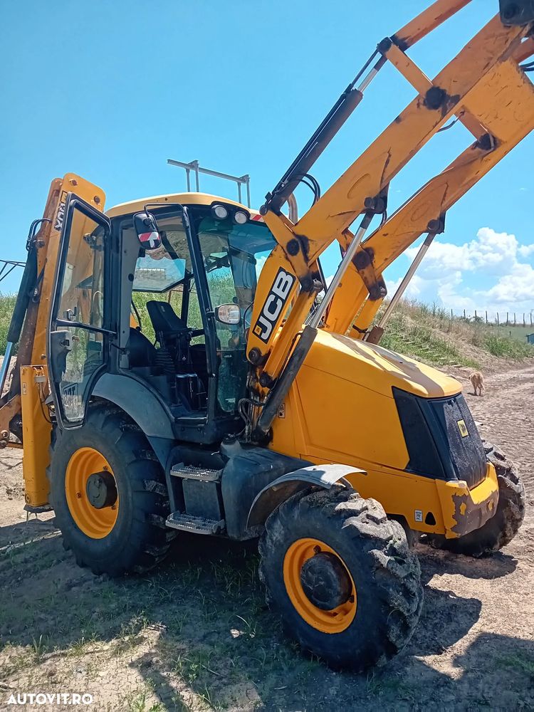 JCB 3CX - 4