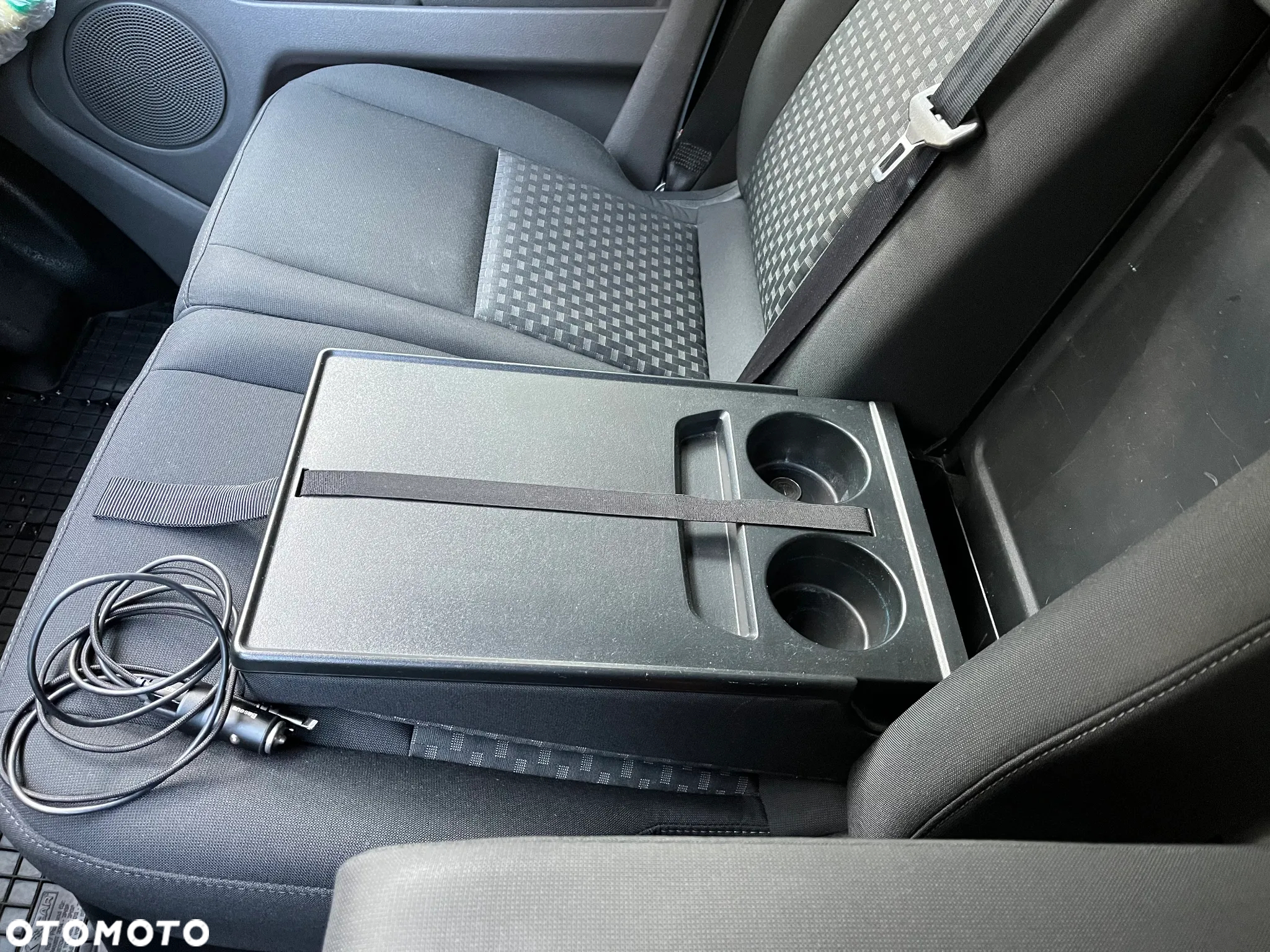 Ford TRANSIT CUSTOM - 12