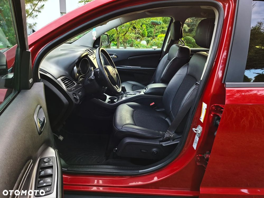Fiat Freemont 2.0 Multijet 16V DPF Automatik Allrad Cross - 16