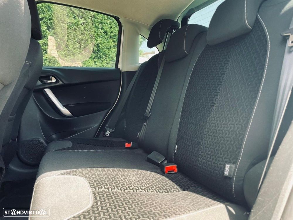 Citroën C3 1.6 e-HDi Exclusive - 8