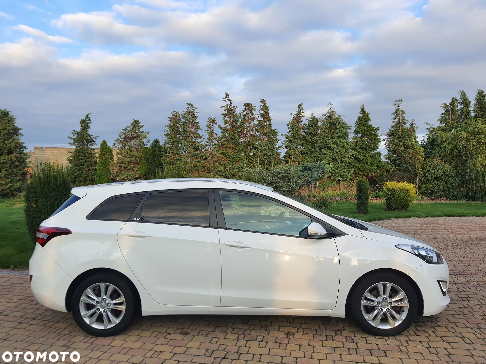 Hyundai i30 Kombi 1.6 CRDI Family+ - 5