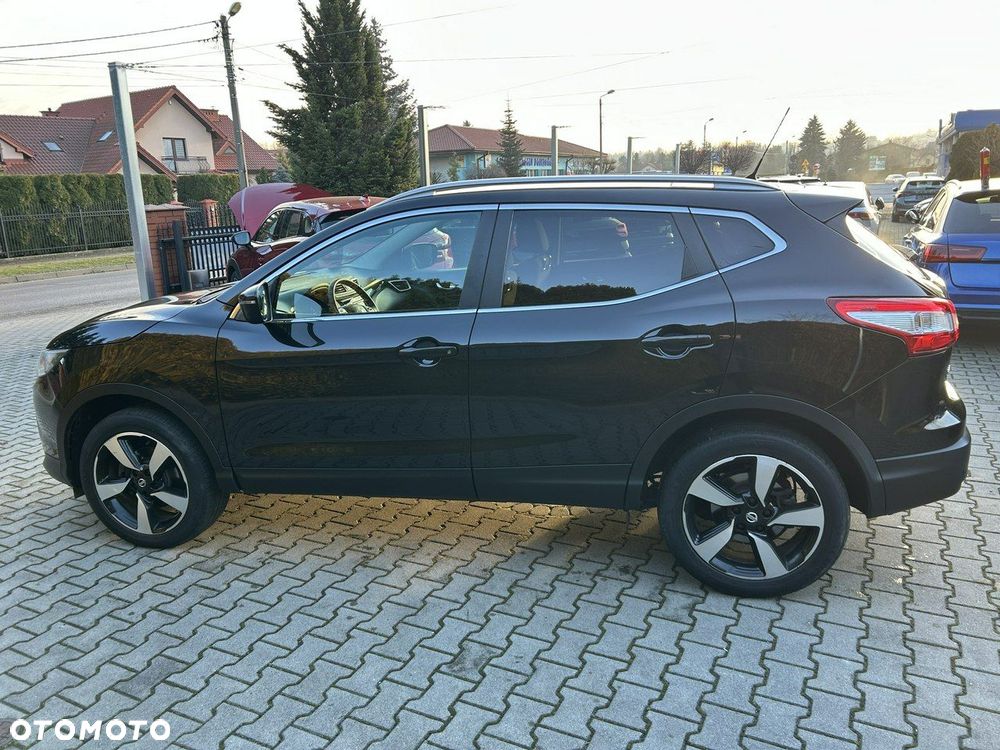 Nissan Qashqai - 12