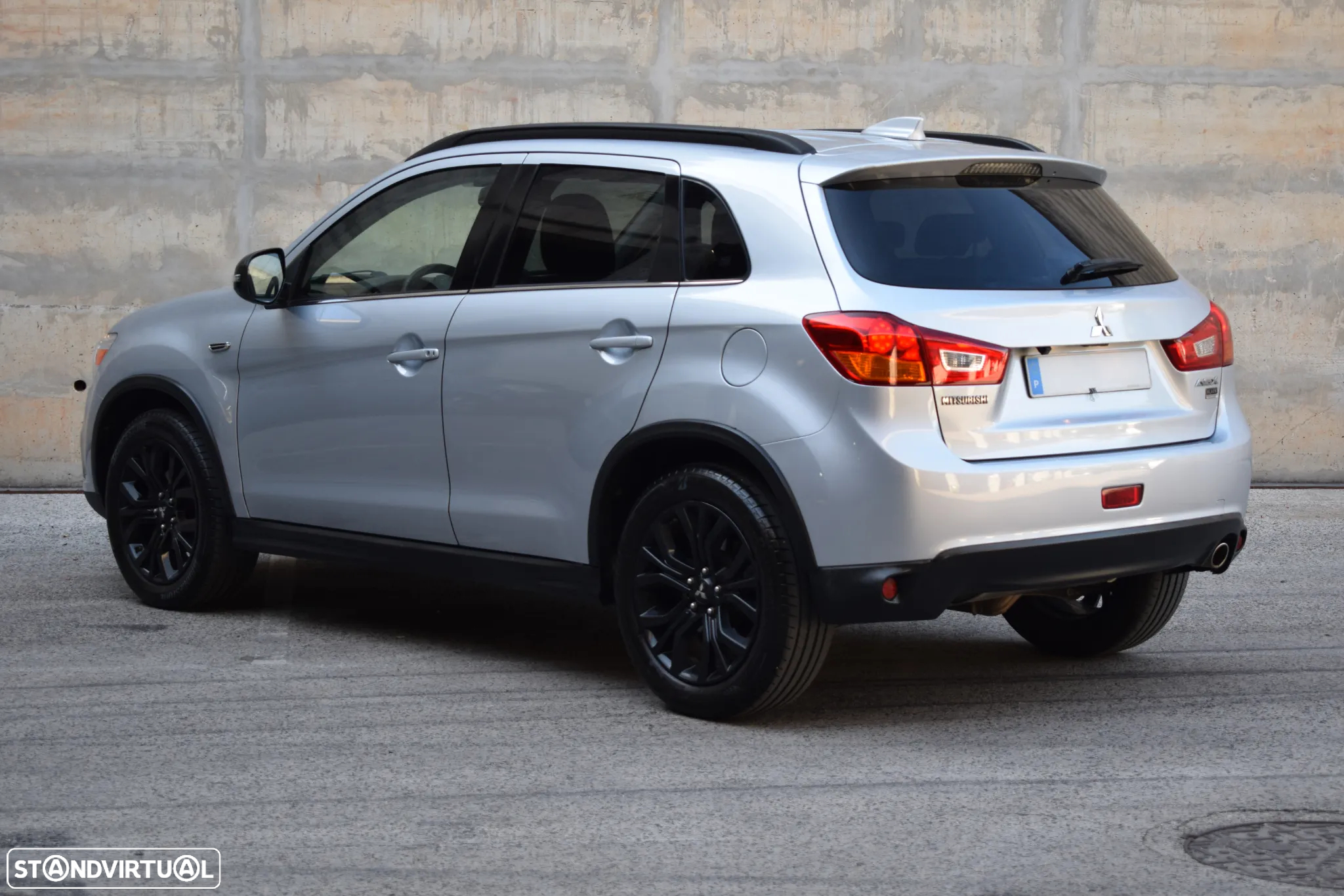 Mitsubishi ASX 1.6 DI-D Intense Black Edition - 4