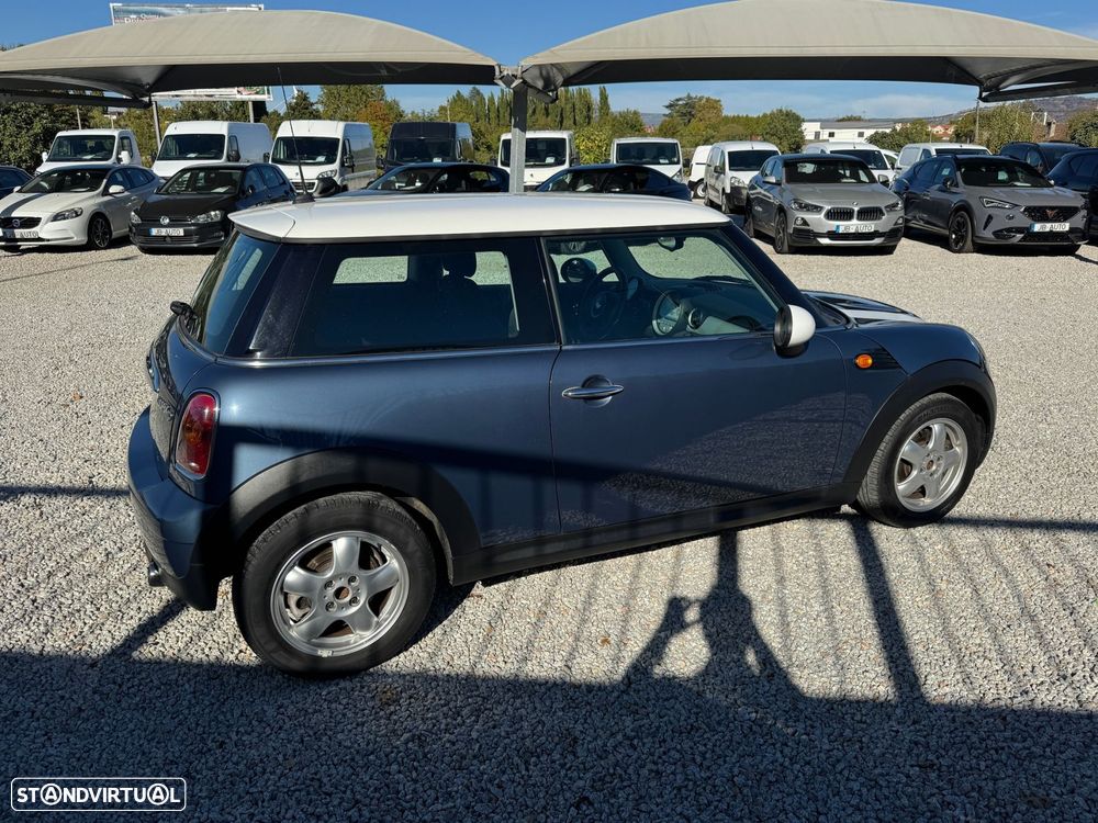 MINI 3 Portas Cooper D - 6