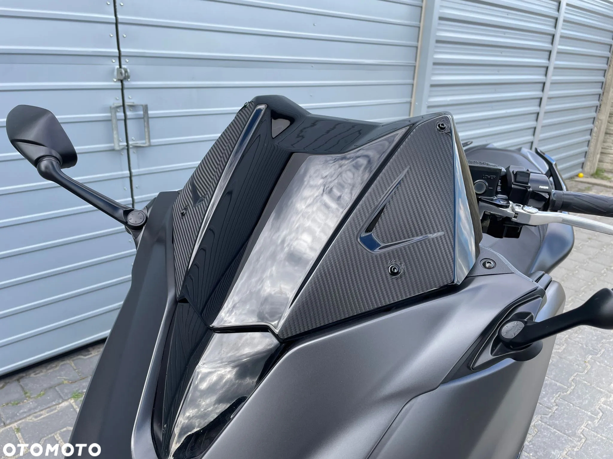 Yamaha Tmax - 11