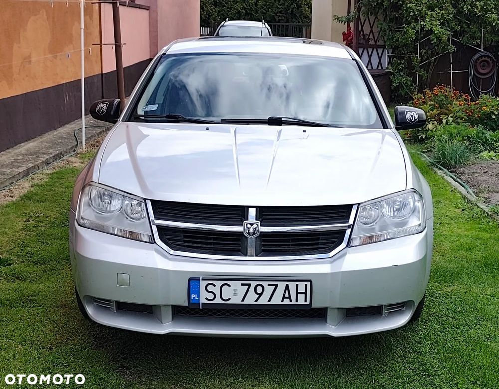 Dodge Avenger 2.0 CRD SE - 4