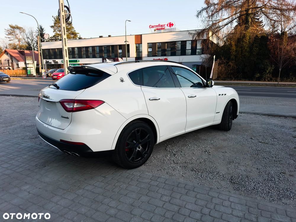 Maserati Levante Q4 GranSport - 9