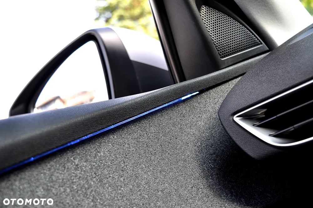 Peugeot 5008 1.2 PureTech Allure S&S - 34