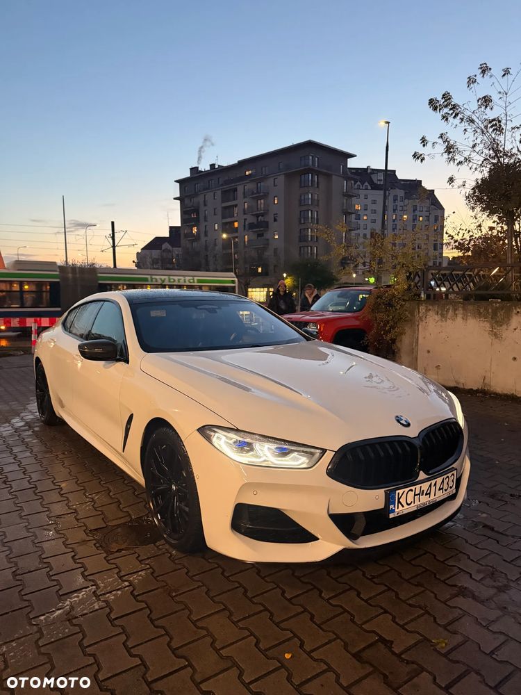 BMW Seria 8 M850i xDrive - 4