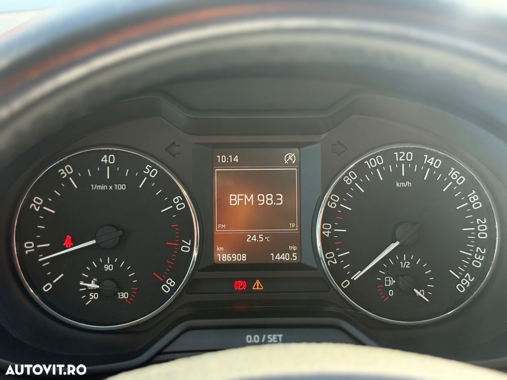 Skoda Octavia 1.2 TSI ACTIVE - 16