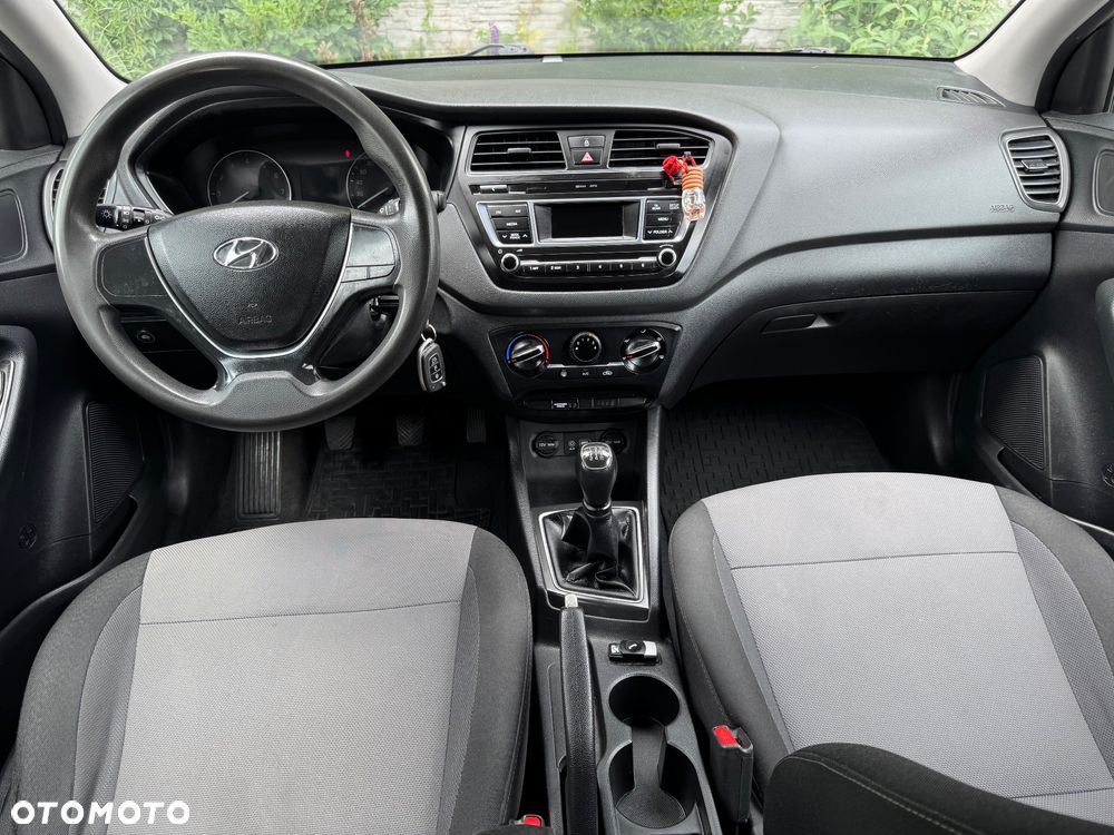 Hyundai i20 1.2 Classic Plus - 24