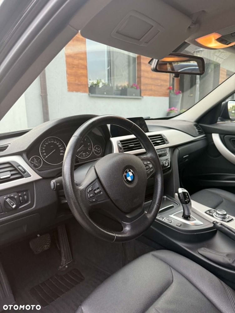 BMW Seria 3 316d - 8
