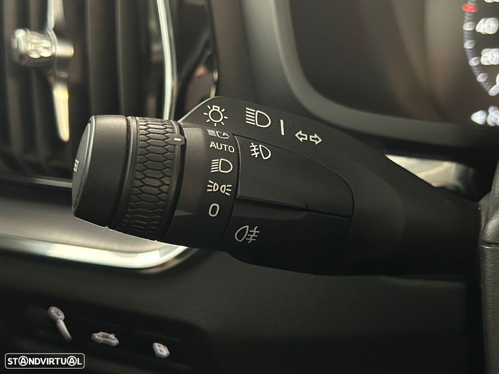 Volvo V60 2.0 T6 AWD TE Inscription - 18