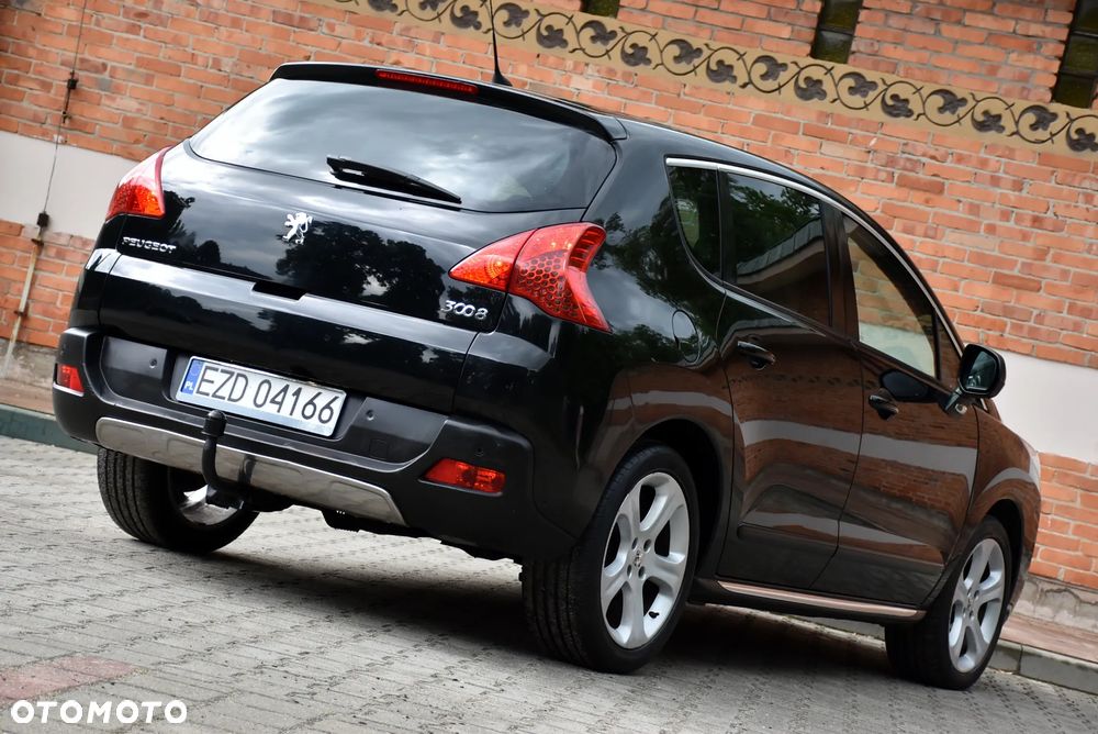 Peugeot 3008 HDi 150 Allure - 4