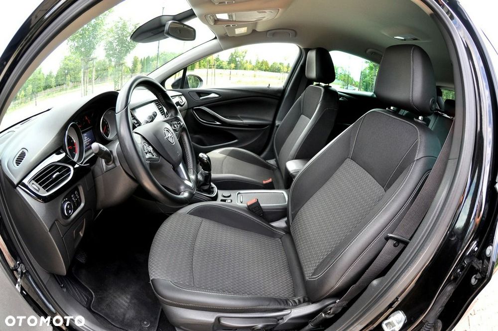 Opel Astra 1.4 T Dynamic S&S - 7