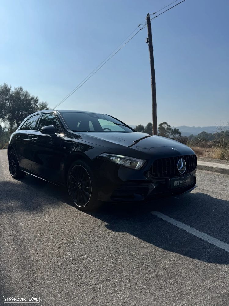 Mercedes-Benz A 250 e AMG Line - 4
