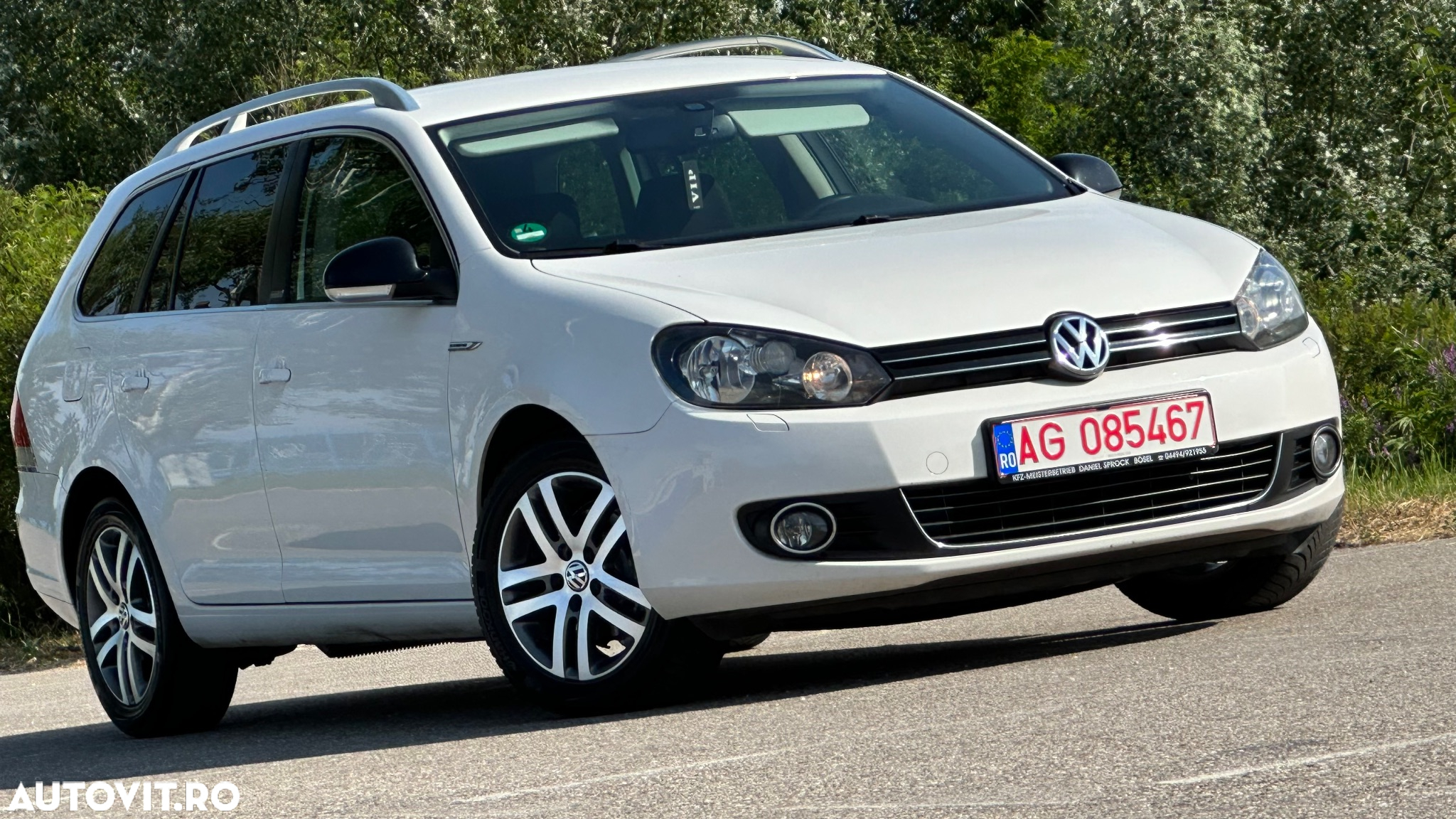 Volkswagen Golf 1.6 TDI BMT Highline - 21