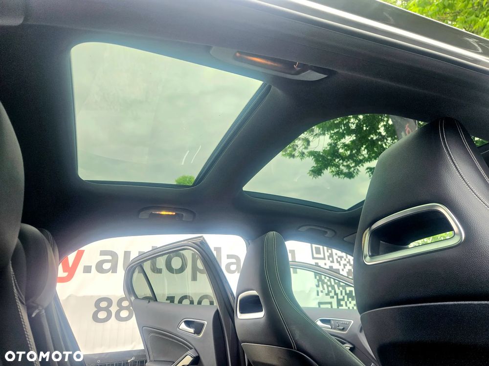 Mercedes-Benz GLA - 35