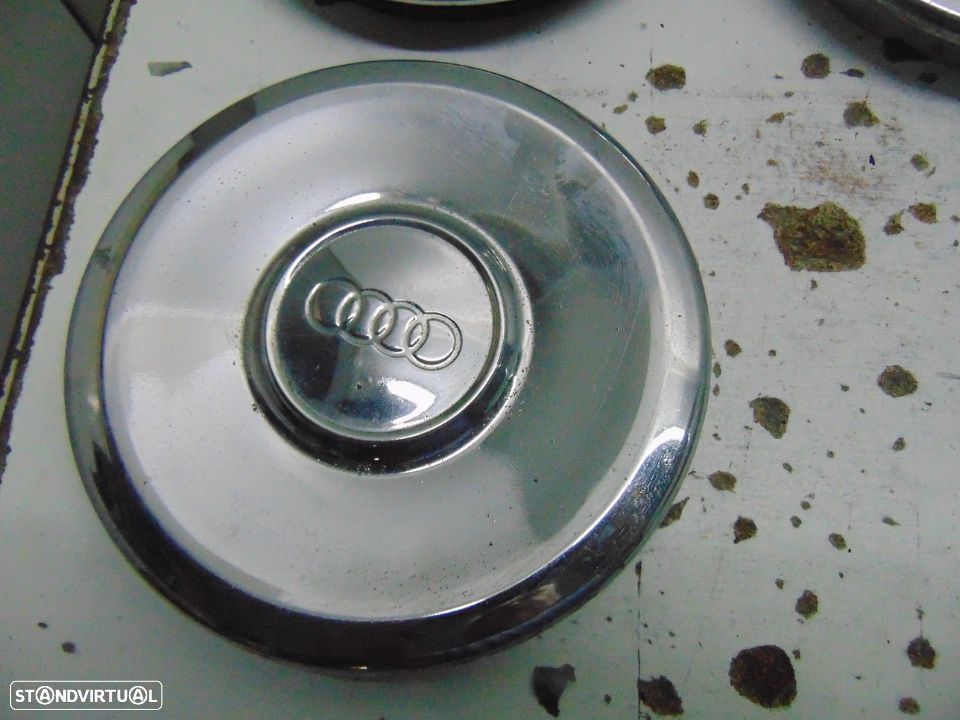 Antigos e clássicos tampões de roda - 5