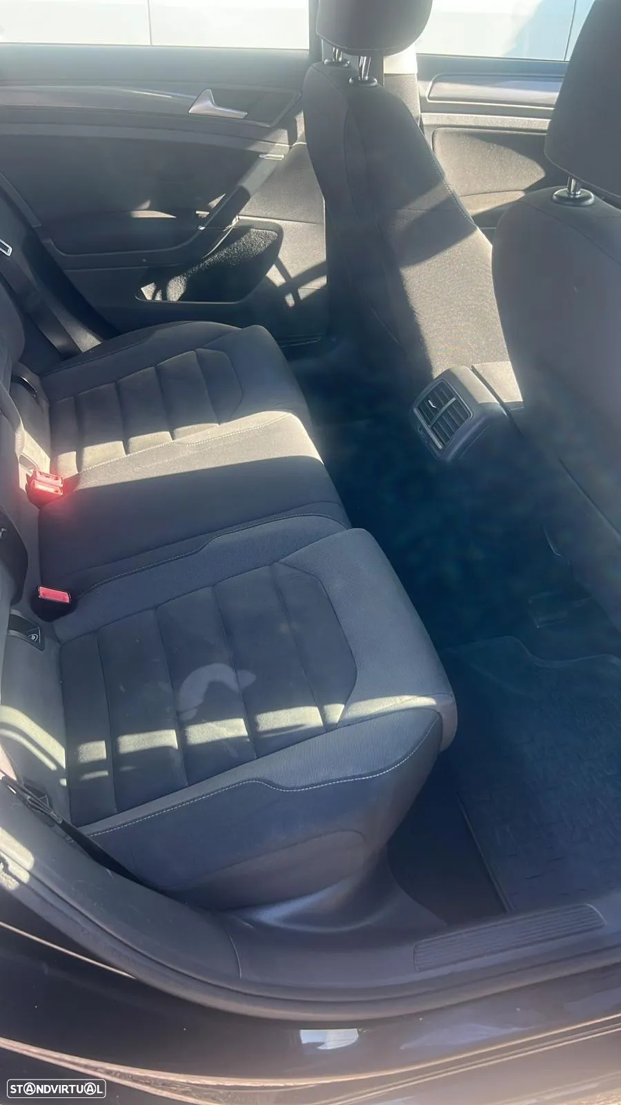 VW Golf Variant 1.6 TDi Highline DSG - 8