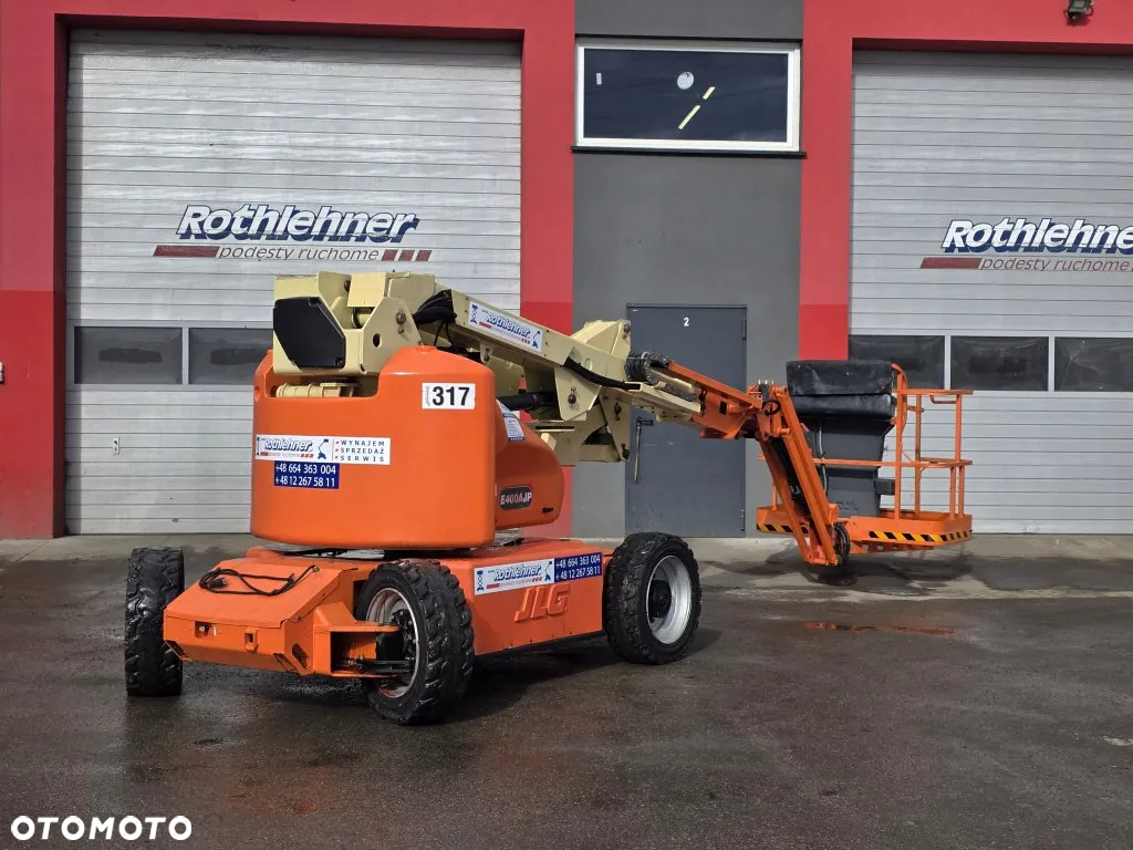 JLG - 3
