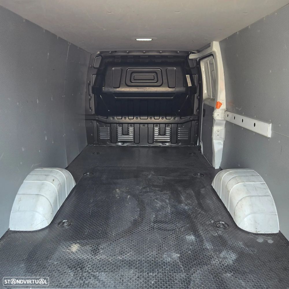 Maxus E-Deliver 3 L2H1 - 25
