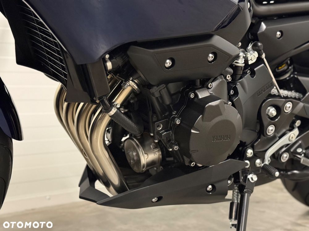 Yamaha XJ - 37