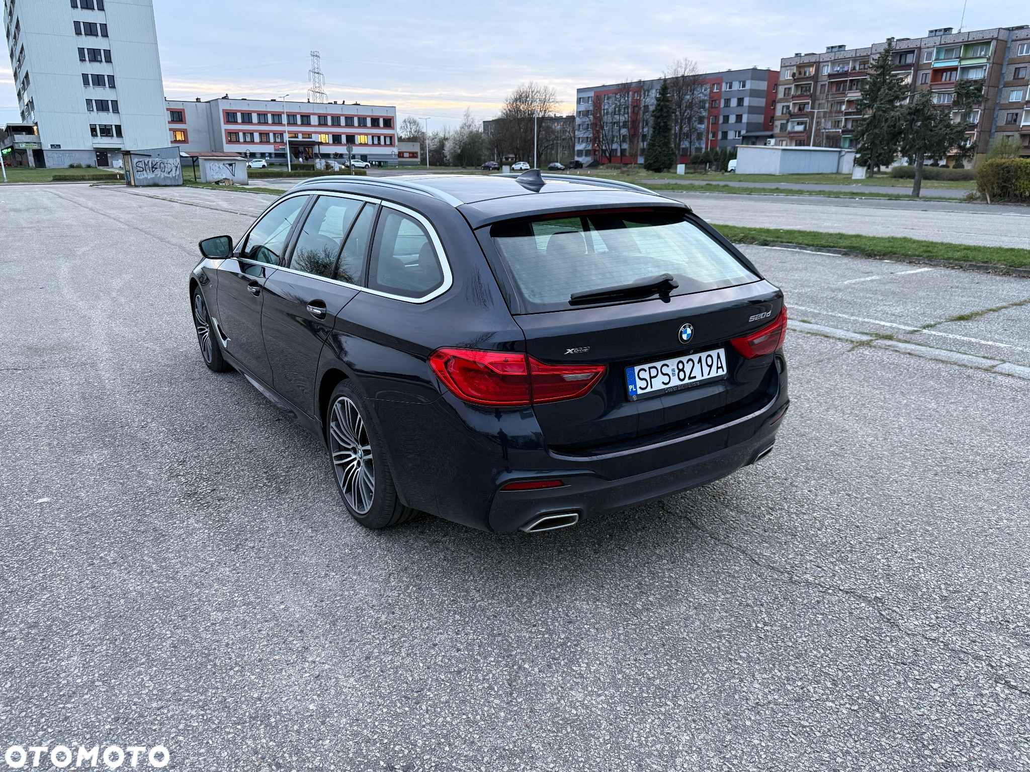 BMW Seria 5 520d xDrive Touring M Sport Edition - 6