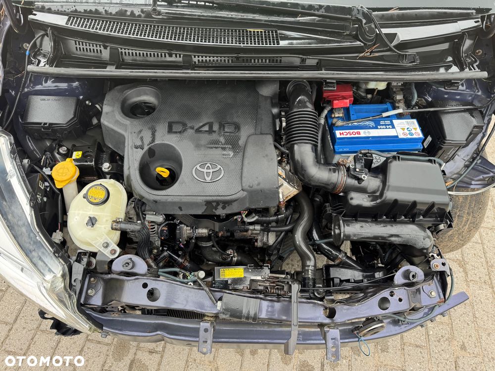 Toyota Yaris 1.4 D-4D Comfort - 12