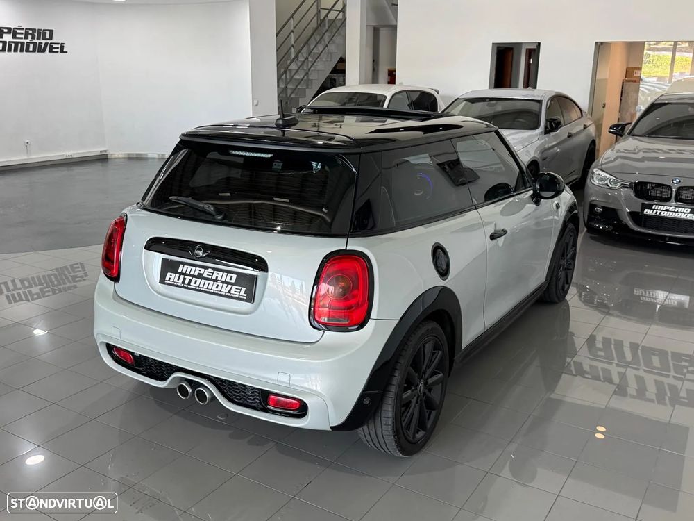 MINI 3 Portas Cooper SD Auto - 8