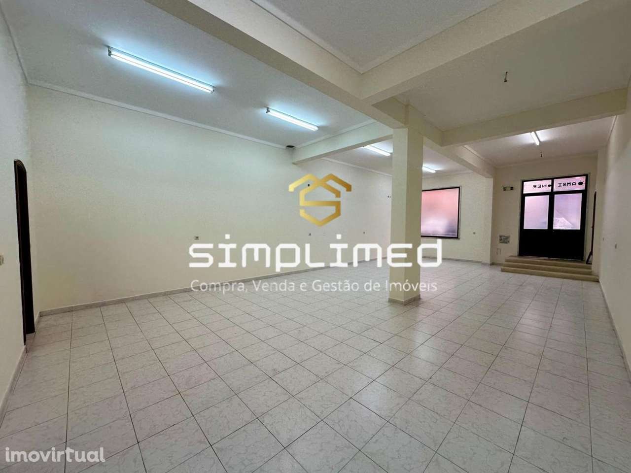 Loja Ampla em São Marcos – Agualva-Cacém - Grande imagem: 3/15