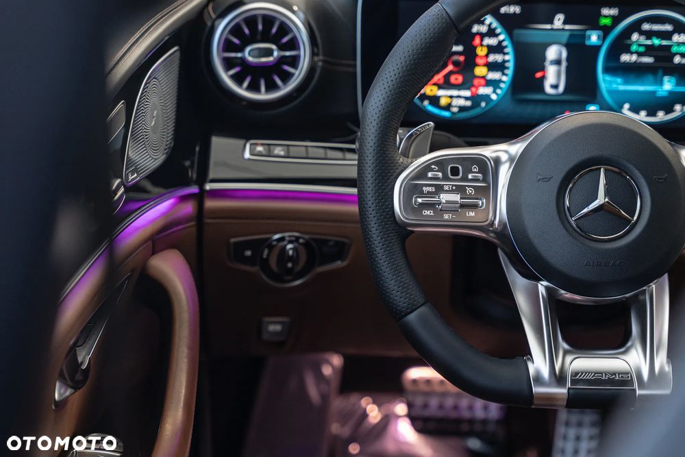 Mercedes-Benz AMG GT 43 Speedshift TCT 9G - 30
