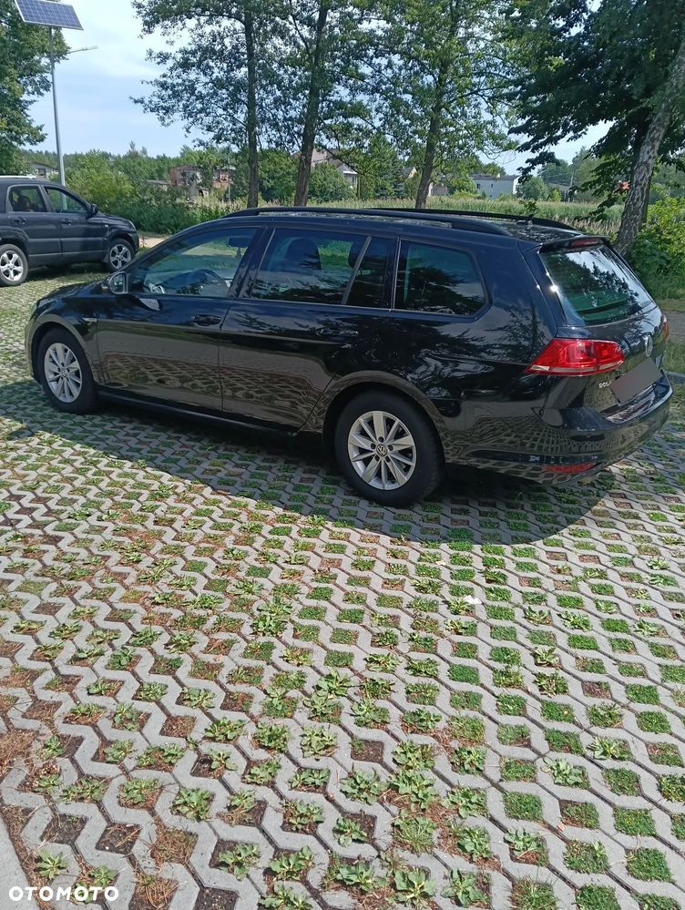 Volkswagen Golf - 8