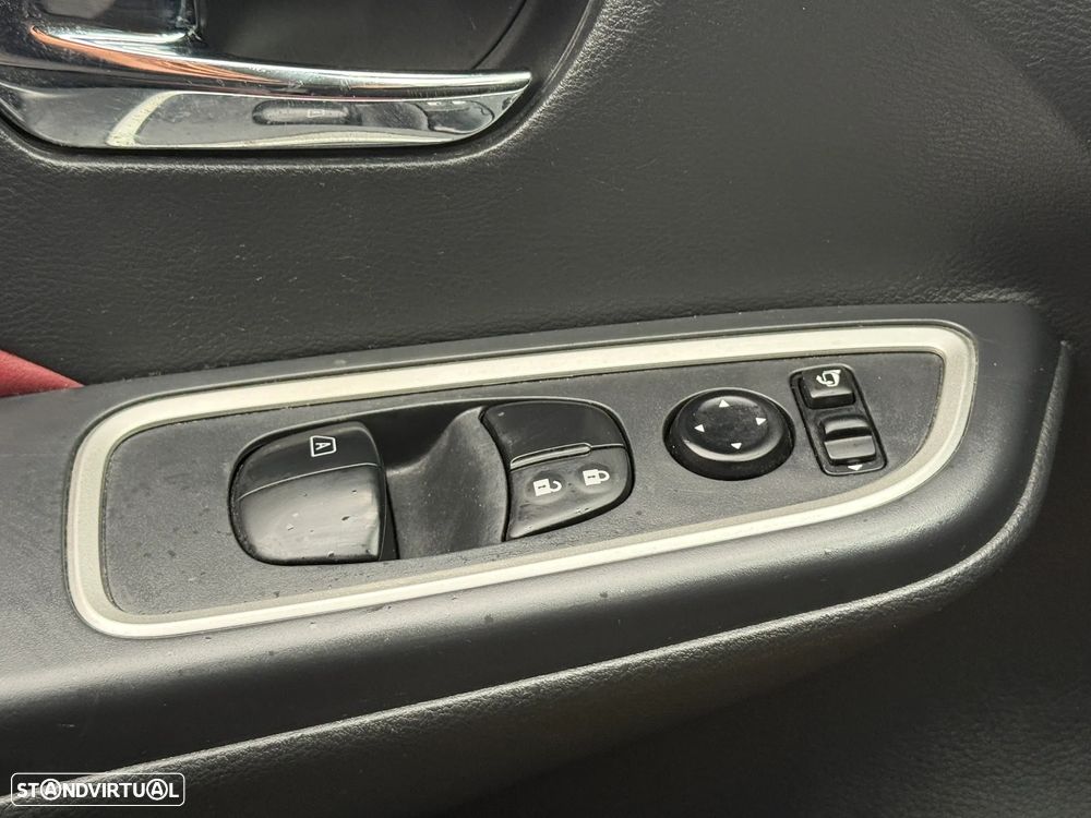 Nissan Micra 0.9 IG-T BOSE Limited Edition S/S - 22