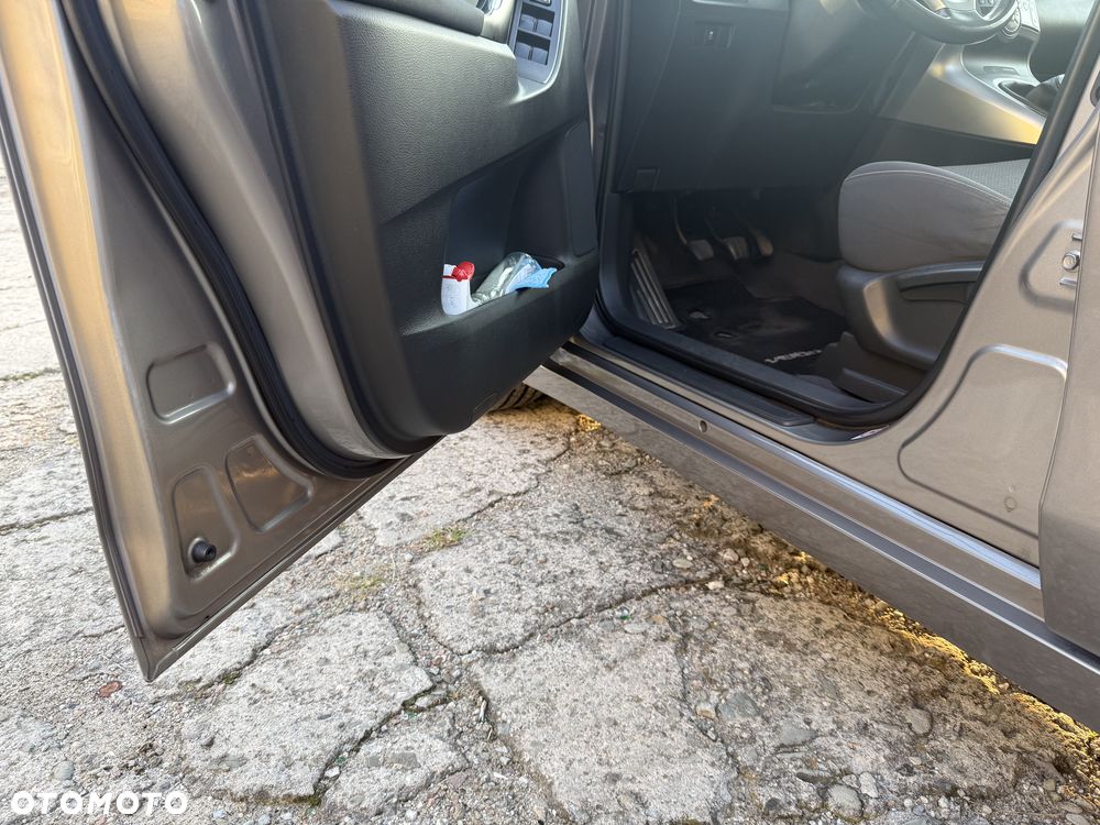Toyota Verso 1.6 D-4D Prestige 7os - 30