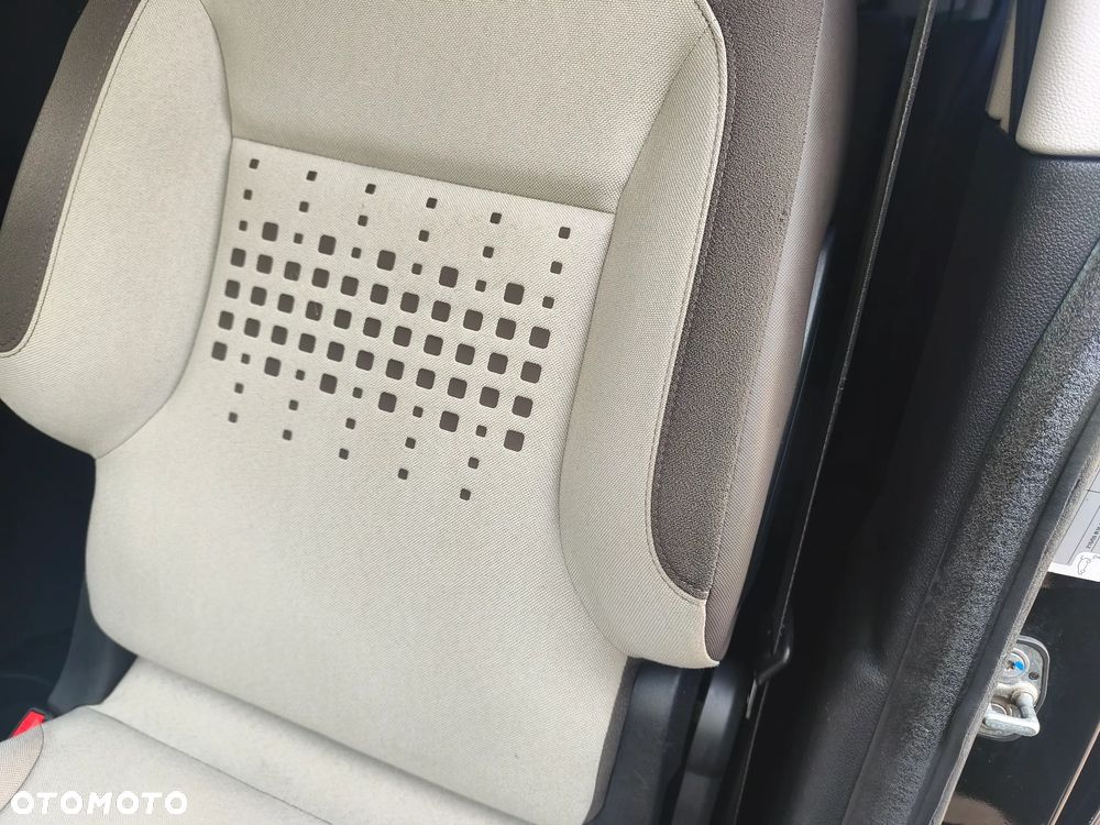 Citroën Berlingo Multispace 1.6 HDI Exclusive - 32